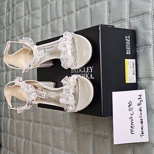 Badgley Mischka White Satin Rhinestone on Ribbon Flower Sandles "Candy" 6.5 US